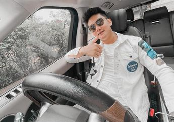 Rela Terbang ke Manado hingga Keluar Masuk Hutan Demi Bertemu Frendi Bawotong, Boy William Panen Pujian Warganet Atas Sikapnya Ini: Akhlak Lu Nomor 1!