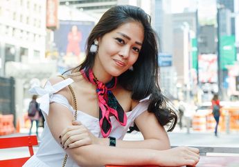  Ramai Dikabarkan Akan Menikah Lagi, Lihat Tampilan Gracia Indri Saat Pakai Gaun Pengantin Berwarna Putih