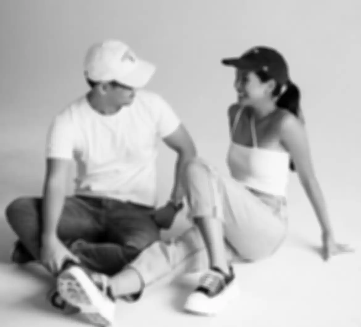 Gaya prewedding Maudy Ayunda.