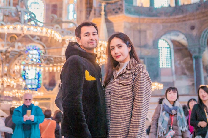 Nagita Slavina Kena Omel Karyawan Toko Karpet di Maroko karena Dikira Tak Serius Beli, Kru Rans Entertainment: Dia Bisa Beli Apapun, Termasuk Toko Ini!
