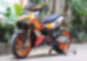Pakai Livery Repsol dan Kaki-kaki Gambot, Kembaran Honda Supra GTR Ini Jadi Mirip Moge