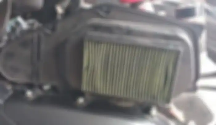 Ilustrasi filter udara di motor matic.