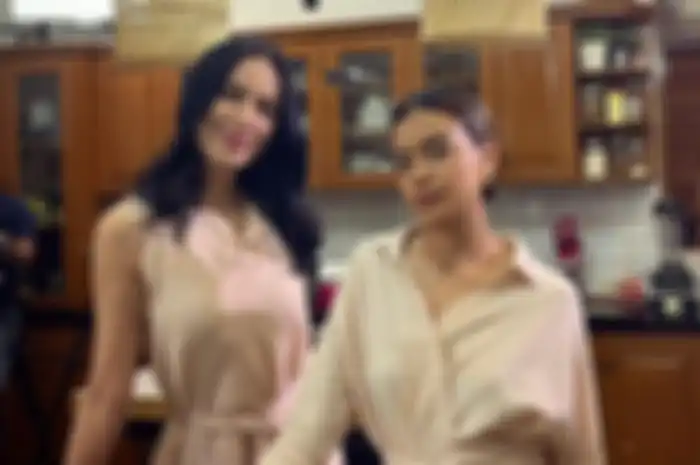Wajah ibunya tetap cantik paripurna di usia 50 tahun, Eva Celia ungkap reaksi tak disangka teman-temannya saat lihat langsung sosok Sophia Latjuba