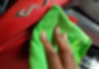 Video Cairan Poles Furniture Buat Motor, Cuma Rp 20 Ribu Bisa Bikin Mengkilap?