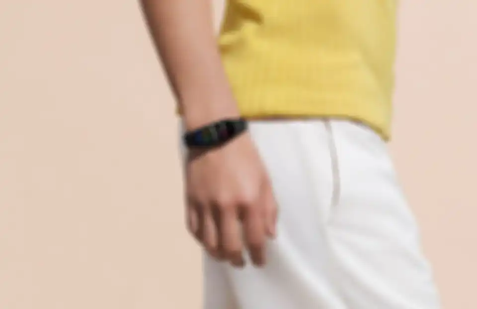 Xiaomi Smart Band 7 dengan layar AMOLED 1.62 inci