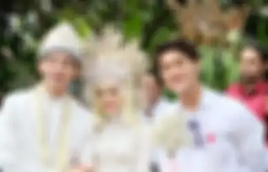 Kepergok Masih Pajang Foto Mesra Bareng Dinda Hauw, Rizky Billar Kebajiran Protes dari Netizen: Hapus Bang, Udah Punya Orang!