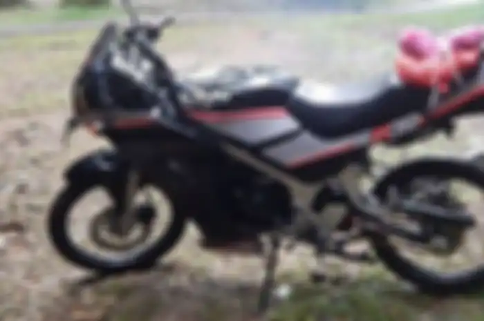 Suzuki RGR150 lansiran 1992 milik Robby Chow