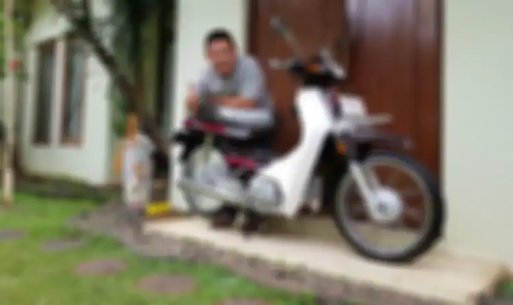 Zubastian dan Honda Astrea Grand 1991 Seharga 80 Juta
