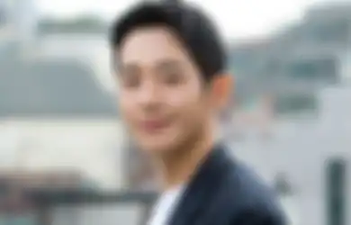 Jung Hae In Selalu Berusaha Ciptakan Keseimbangan dalam Berakting, Gimana Ya?