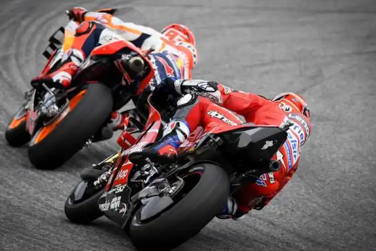 Menang Telak Duel Tikungan Terakhir di MotoGP, Dovizioso 5 dan Marc Marquez 1