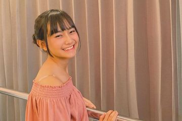 3 Outfit Freya JKT48 Pakai Off Shoulder yang Bikin Terlihat Manis  