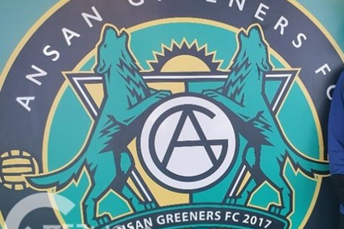 Anak kandung Shin Tae-yong, Shin Jae-won, saat di Ansan Greeners FC.