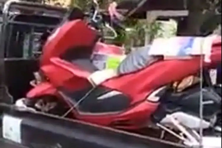 Gak Aneh Lagi di Brebes, Honda PCX 150 dari Dealer Dikirim Buat Mas Kawin, Netizen Langsung Berkicau