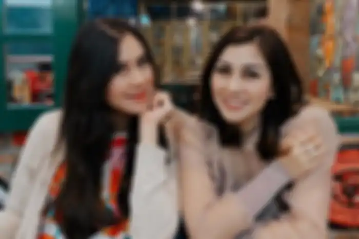 Nisya Ahmad dan Syahnaz Sadiqah