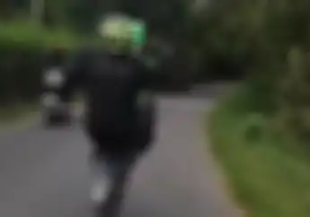 Ekstrim! Video Tes Rangka Aftermarket Trail, Pegawai Dinas Bogor Sampai Lakukan Atraksi