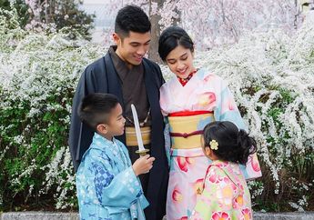 Keluarga Kecilnya Sukar Mendapatkan Isu Tak Sedap, Ini Tips Menjadi Istri yang Baik Ala Dian Sastro