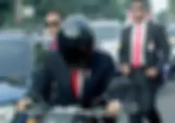 Wawan Tembong : Aksi Stuntman Pak Jokowi yang Viral Itu Sebenarnya Basic Banget