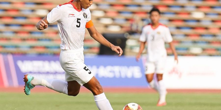 VIDEO - Bukti Bahwa Rizky Ridho Layak Jadi Kapten Timnas U-22 Indonesia, Dihantam Ofisial Thailand Tetap Santai