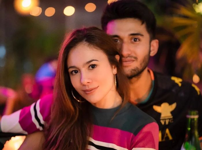 Sabda Ahessa dan Wulan Guritno 