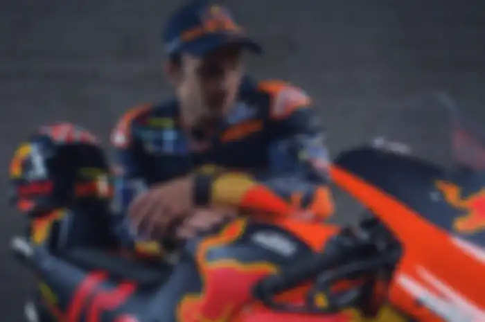 Johann Zarco pecah kongsi dari KTM pabrikan di MotoGP 2020 mendatang. Musim ini kontribusi pertama dan terakhir Johann Zarco bersama KTM