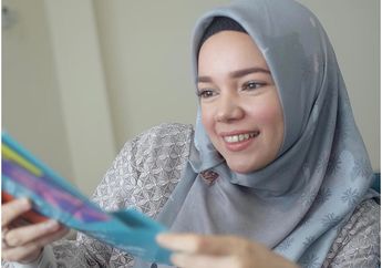 Sambut Bulan Ramadhan di Tengah Pandemi Corona, Dewi Sandra Justru Mengaku Bahagia, Alasannya Bikin Hati Terenyuh: Bisa Jadi Allah Memaksa dengan Cara-Nya!