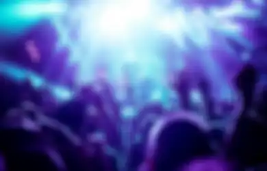 Pertama di Masa Pandemi, 3.000 Orang Inggris Ngumpul di Acara Musik Ngetes Kena Corona Lagi atau Nggak?