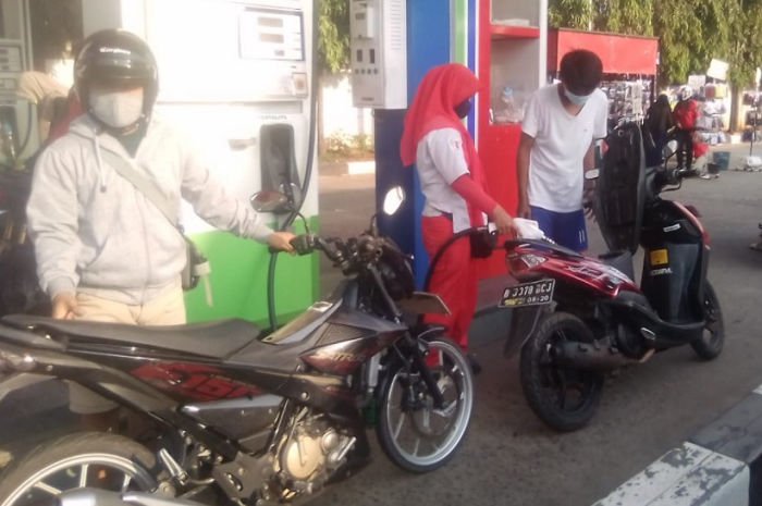 Harga bensin turun! Pertalite Jadi Rp 6450 di SPBU Jawa dan Sumatera, wilayah lain gimana?