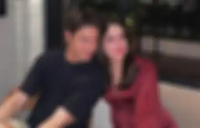 Fero Walandouw dan Steffi Zamora Rayain Natal Pertama Pasca Pacaran!