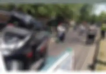 Terungkap! Pengemudi Mercedes-Benz Sengaja Tabrak Pemotor Hingga Tewas di Solo