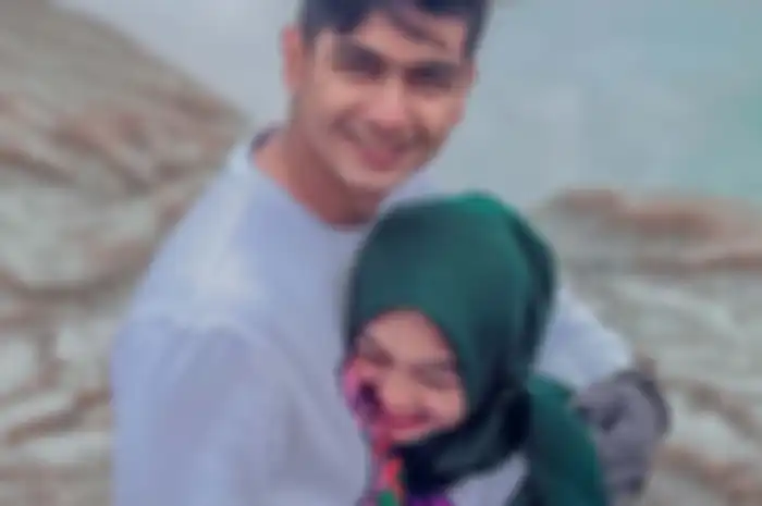 Ria Ricis hamil anak pertama