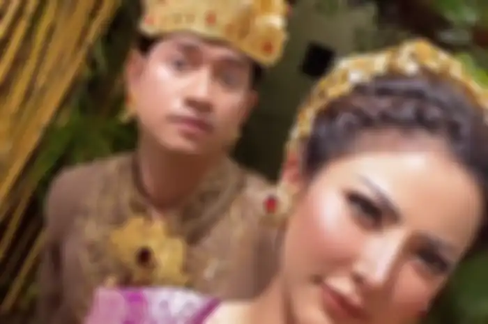 Zikri Daulay dan Ayu Aulia
