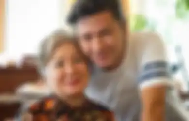 Satu Indonesia Baru Tahu? Ibu Kandung Gading Marten Ternyata Bukan Anna Maria, Parasnya Plek Ketiplek dengan sang Anak!