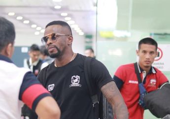 Dapat Banyak Tawaran, Greg Nwokolo Ungkap Alasan Belum Pilih Klub Baru