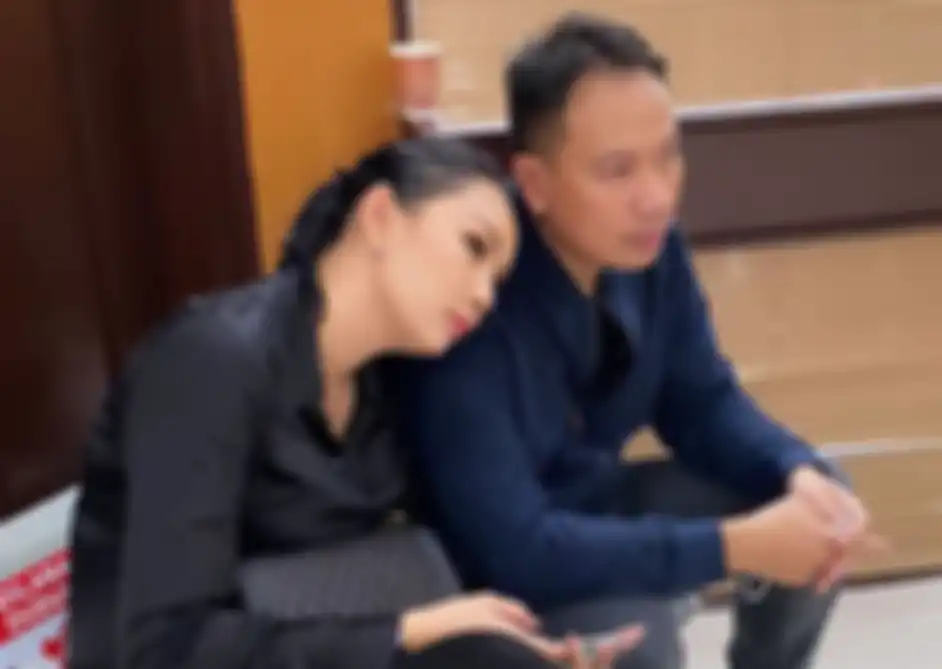 Kalina Ocktaranny dan Vicky Prasetyo.