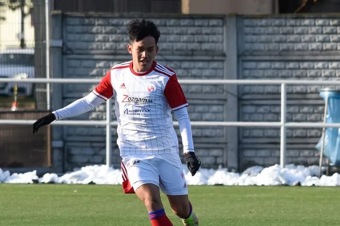 Witan Sulaeman tampil sejak awal dan membawa FK Senica menang 2-1 atas FC Vion Zlate Moravce dalam laga Tipsport Liga, di Stadion NTC Senec, Sabtu (22/1/2022).