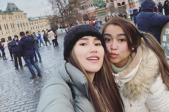 Ayu Ting Ting dan adiknya