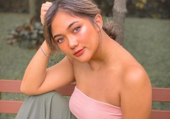 Pakai Jaket Melorot, Marion Jola Tampil Seksi Padukan Baju Ketat Sampai Bikin Salfok Netizen