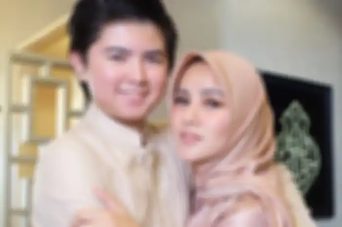 Olla Ramlan dan Sean Michael Alexander