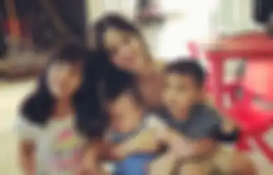 Aibnya Dibongkar Sopir yang Sudah Kerja 18 Tahun, Nia Ramadhani Beri 2 Pesan Begini Buat Mikhayla, Apa Itu?