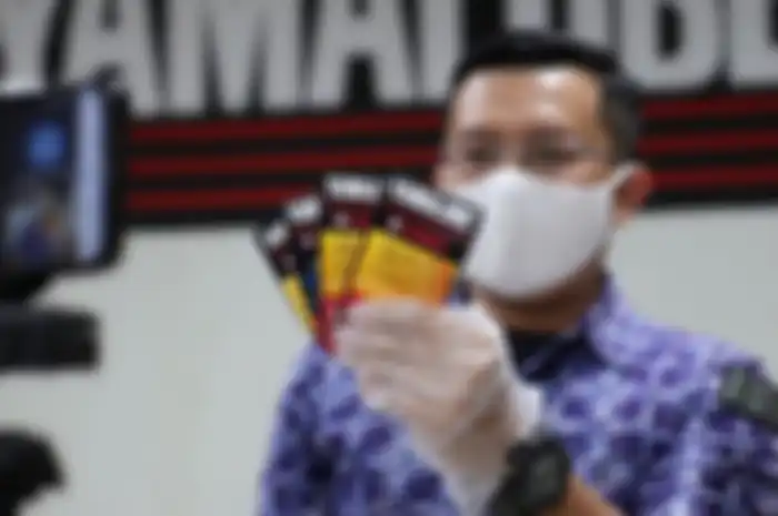 Bikin deg-degan, siapa nih bro yang berhasil jadi pemenang Program Sobek Label Oli Yamalube.