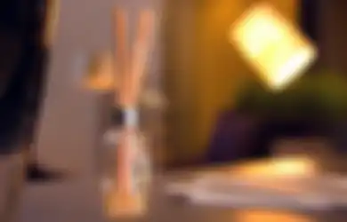 Ini 3 Perbandingan Lilin Aromaterapi dan Reed Diffuser, Pilih Mana?