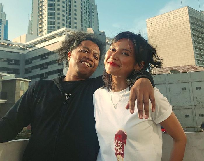 Indah Permatasari dan Arie Kriting