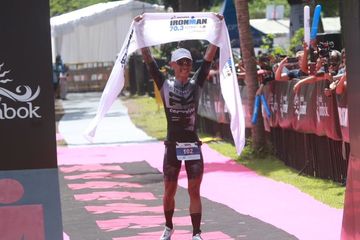 Ajang Olahraga Triatlon Berskala Internasional Ironman 70.3 Kembali Digelar, Atlet Asal Bali Keluar Sebagai Juara