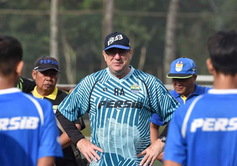 Pelatih Persib Sampaikan Kabar Pemain Asing Jelang Piala Menpora 2021