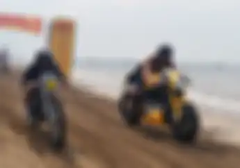 OtoRace: Seru! Ada Balap Motor Custom di Anyer Krakatau Bike Festival 2018
