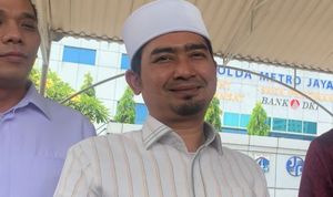 Geram Difitnah Gara-gara Inisial 'SAM', Ustaz Solmed Desak Syekh Ahmad Al Misry Balik ke Indonesia