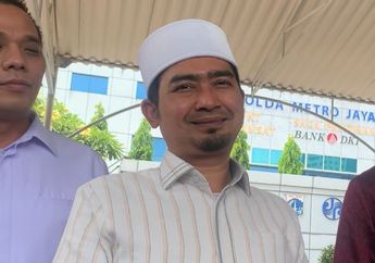 Geram Difitnah Gara-gara Inisial 'SAM', Ustaz Solmed Desak Syekh Ahmad Al Misry Balik ke Indonesia