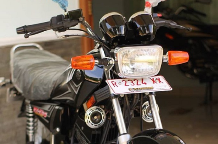 Salah satu koleksi Yamaha RX King milik thumank_rifai.