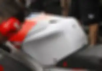 Resmi Pindah ke Honda, Ducati Lelang Tangki Spesial Punya Lorenzo