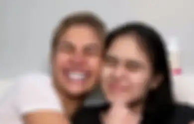 Geram Pernyataan Nikita Mirzani Viral, Foto Klarifikasi Kakak Laura Anna Diunggah, Video Dewi Perssik Jambak Nyai Bikin Senang